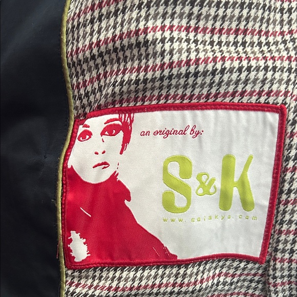 SOIA & KYOP Black Double-Breasted Pea Coat with Large Buttons - Picture 14 of 15